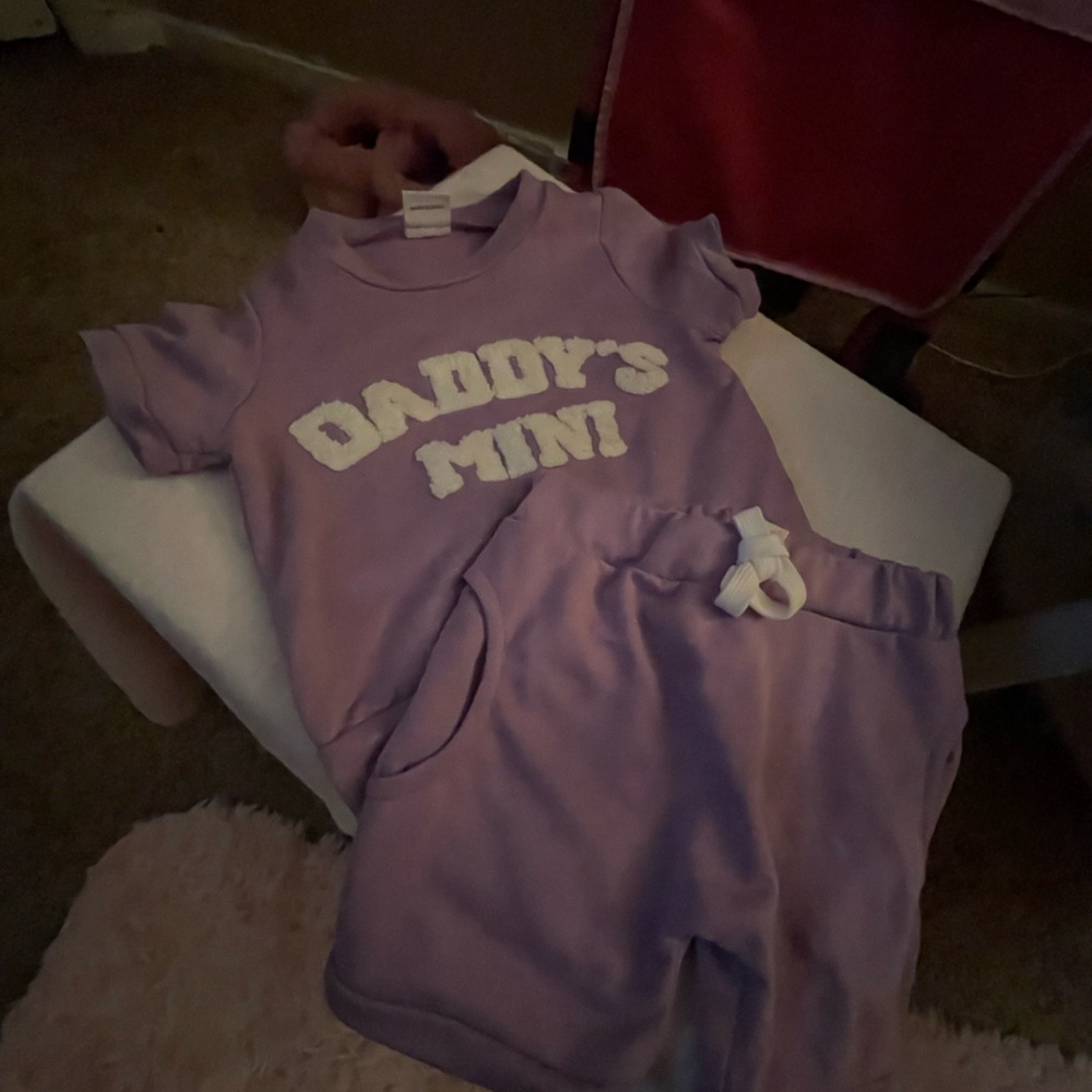 SHEIN Purple Kids Matching Set